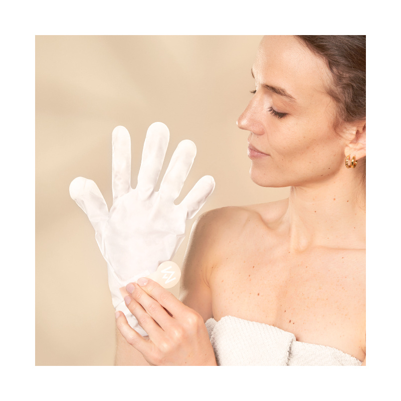 Soothing Moisturising gloves - MÊME Cosmetics