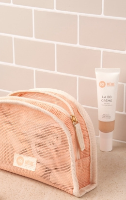 A free Makeup bag