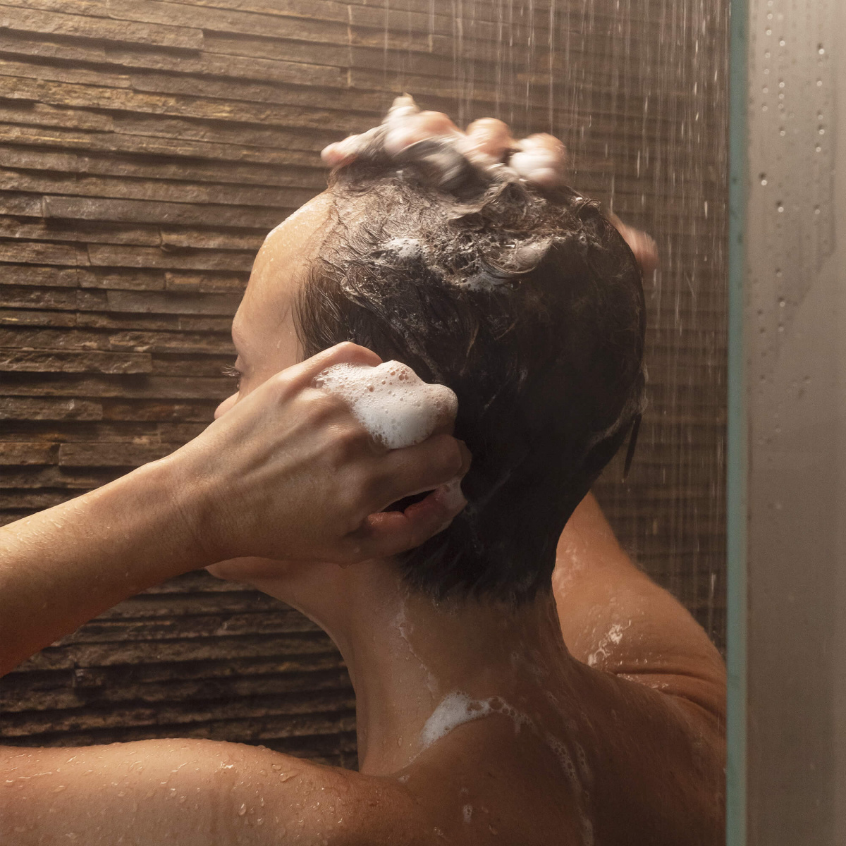 Shower essentials kit